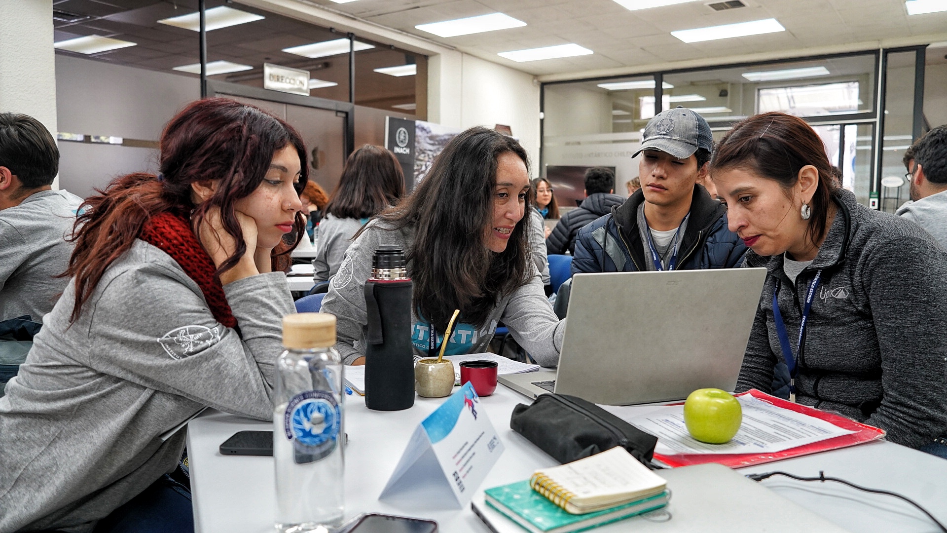 Record Number of Chilean Students Apply for Antarctic Education Program